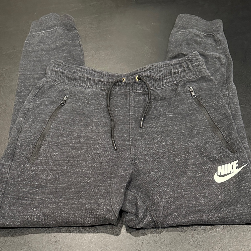 Nike Men's Charcoal Heather Joggers with White Swoosh